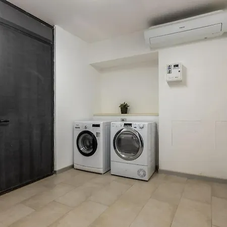 Lejlighed Bovisa Smart 32 *